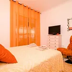 Victoria Playa Apartment *